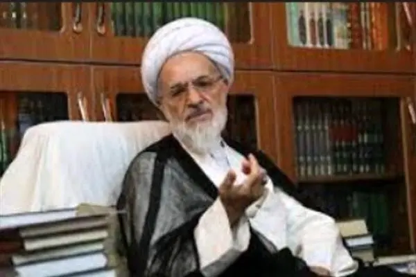 این مرجع تقلید فتوایش درباره تفاوت دیه زن و مرد را اصلاح می‌کند