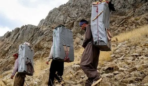 گزارش اعتماد از زندگی رحمان؛ کولبری که به خاطر یک لقمه نان تیر خورد