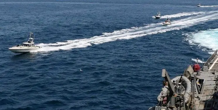 ادعای مقام نظامی واشنگتن: سه قایق تندروی ایران به دو کشتی آمریکایی در خلیج فارس نزدیک شدند