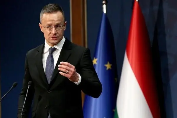 مجارستان: اروپا در حال آماده شدن برای جنگ با روسیه است/جنگ بین اروپا و روسیه در ۲۰۳۰ امکان‌پذیر خواهد بود