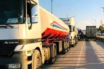 مهر تایید بر واردات بنزین؛ سکوت مسئولان شکست
