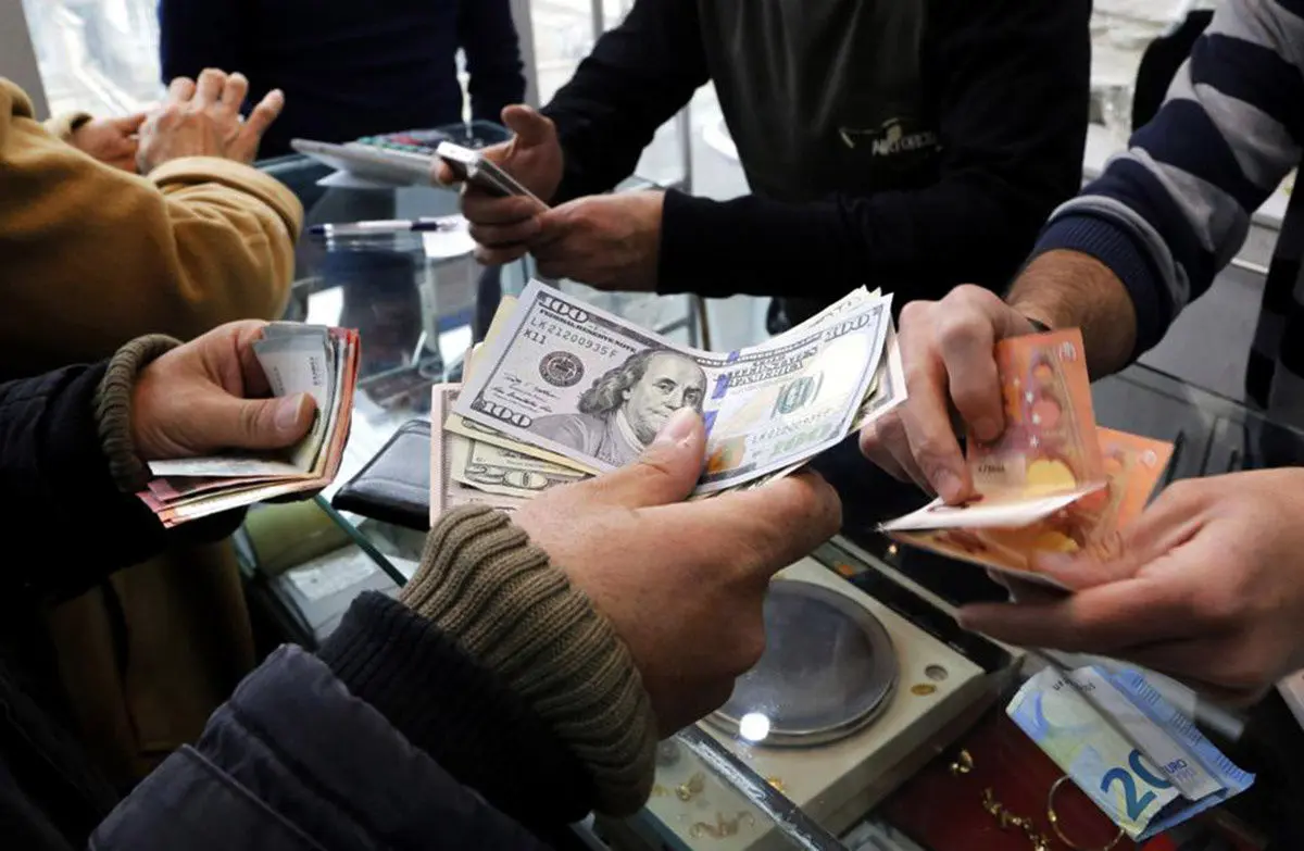 روزنامه کیهان خبر داد؛ حذف ارز سهمیه‌ای ۵ هزار یورویی؟