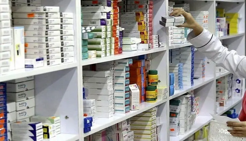 واردات ۵۰ تن دارو برای تنظیم بازار دارویی کشور