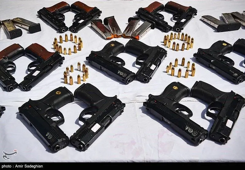 ۱۲۴ قبضه انواع سلاح غیرمجاز در خوزستان کشف شد