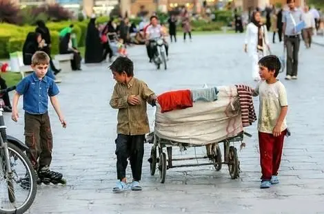 شهرداری تهران کودکان کار افغانستانی را رد مرز می‌کند 