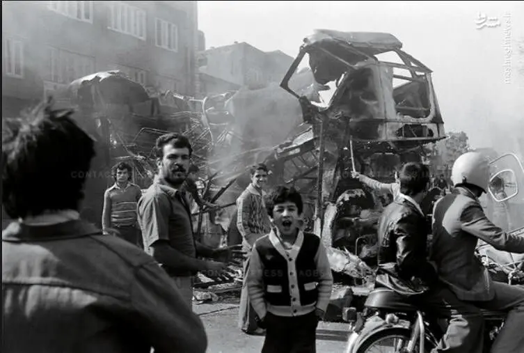 انقلاب،خشونت،امام،مبارزه،اسلامي،سياسي،ره،رژيم،خميني،اجتماعي، ...