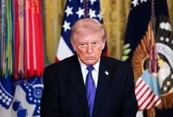 ترامپ: ایران موافقت کرده است که هرگز تنگه هرمز را دوباره نبندد/   تمام اورانیوم غنی شده ایران را میگیریم و هیچ پولی به ایران نمی‌دهیم/اسرائیل دیگر لبنان را بمباران نمی‌کند/با کمک ایران مین‌های دریایی را پاکسازی می‌کنیم