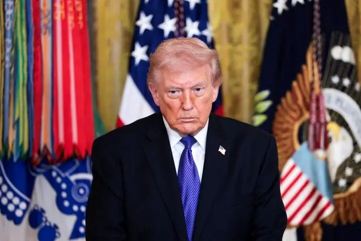 طرح ۱۳ بندی دموکرات‌های کنگره آمریکا برای عزل ترامپ به اتهام جنایات بزرگ و سوءرفتار