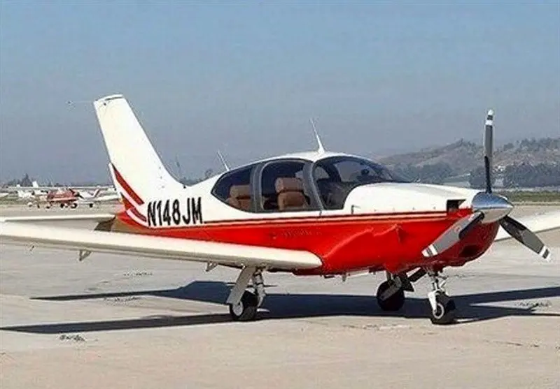 عکسی دلخراش از بقایاى هواپیمای آموزشی سانحه دیده در ارتفاعات ساوجبلاغ