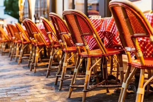 جنگ ۴۰ روزه چه تاثیری بر کافه‌گردی و رستوران‌گردی خانواده‌ها داشت؟