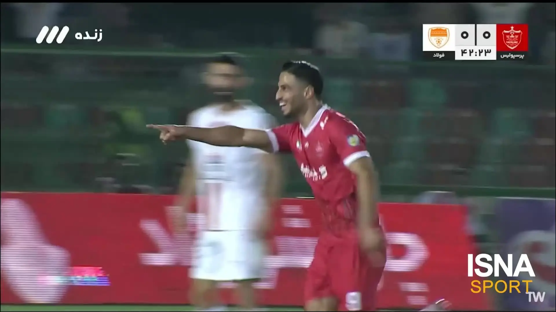ببینید| گل اول پرسپولیس به فولاد توسط علیپور