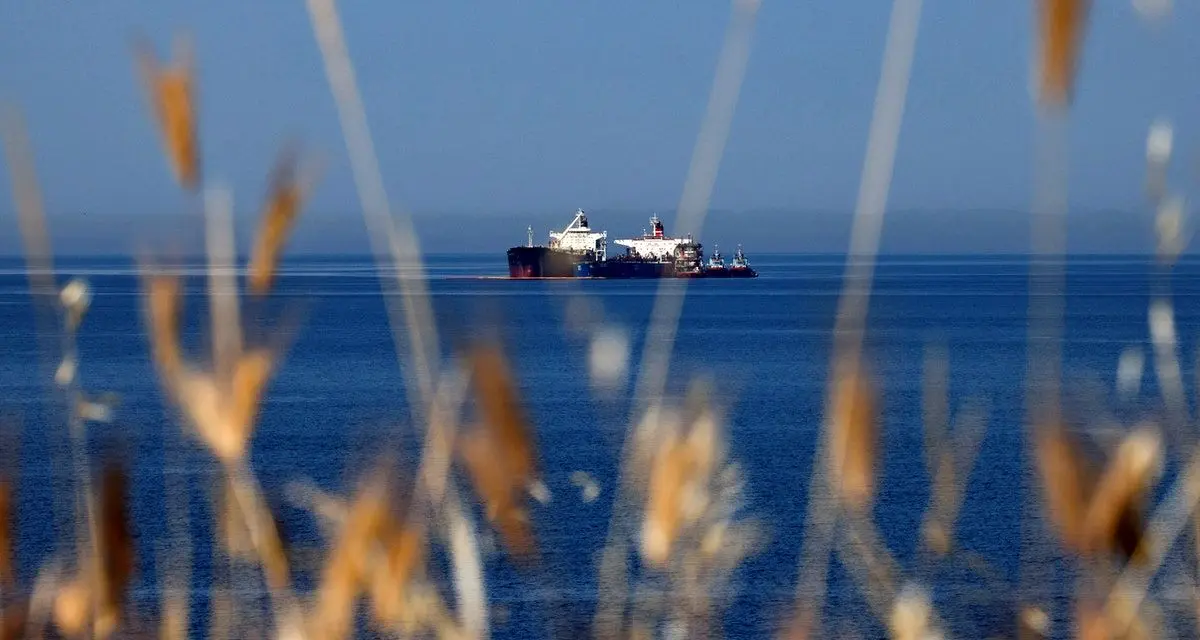 توقیف چهارمین کشتی حامل سوخت یمن توسط ائتلاف سعودی