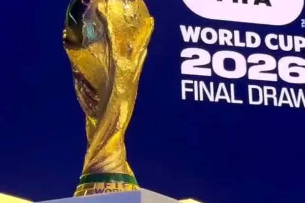 ببینید| رونمایی از کاپ قهرمانی جام جهانی، ۲۴ ساعت مانده به مراسم قرعه‌کشی