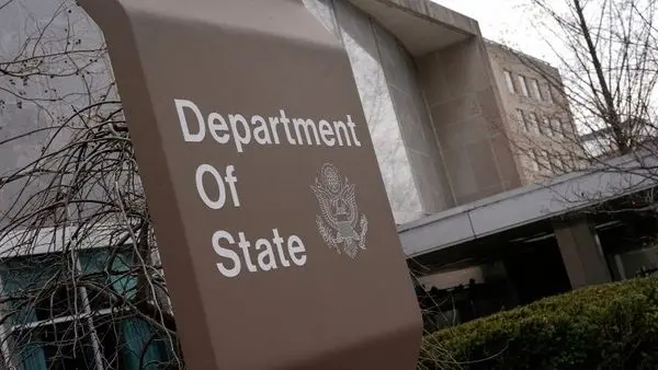 وزارت خارجه آمریکا ۱۳۰۰ کارمند را تعدیل کرد