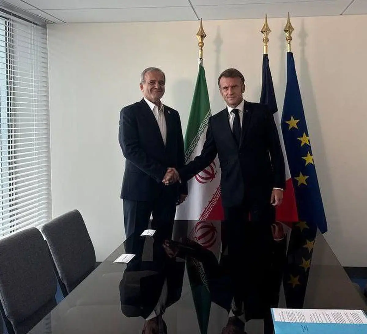 پزشکیان و مکرون دیدار کردند