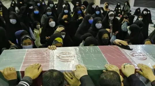 تشییع  ۱۵۰ شهید گمنام دفاع مقدس در تهران آغاز شد