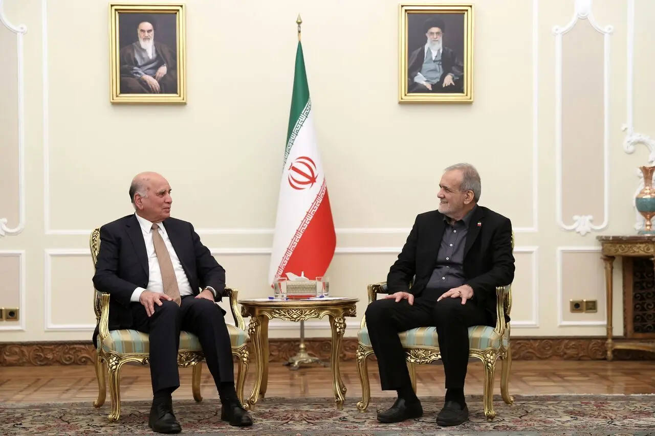 ايران،عراق،ملت،روابط،كشور،اشاره،پيشرفت،صنعت،وزير،جمهوري،آمري ...