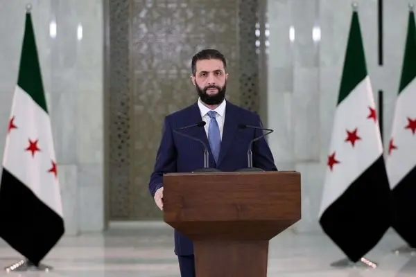 الجولانی: هیچ انسان بی‌گناهی را نکشته‌ام/ ما در حال مذاکرات مستقیم با اسرائیل هستیم و در مسیر رسیدن به توافق، پیشرفت خوبی داشته‌ایم/ به روسیه نیاز داریم؛ حقوق خود برای درخواست محاکمه اسد را حفظ خواهیم کرد