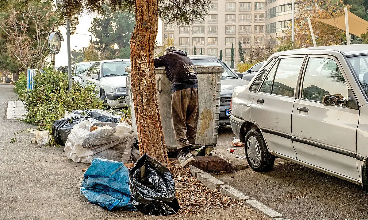افزایش زباله‌گردی با افزایش فقر و بیکاری؛ یک زباله‌گرد در روز چقدر درآمد دارد؟