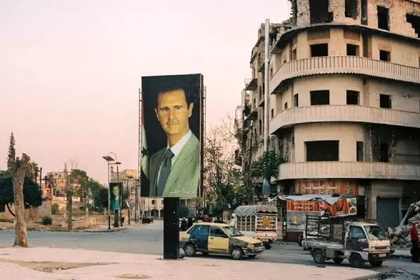در سوریه بشار اسد همه جا حضور دارد!