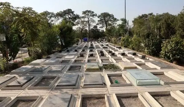 تسهیل مراحل دفن شهدای جنگ/ تدفین به صورت منظم و تدارک مراسم وداع برای شهدا