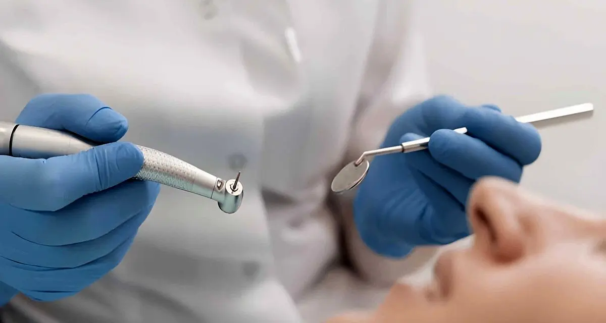 بهترین دندانپزشکی تهران برای کامپوزیت کجاست؟
