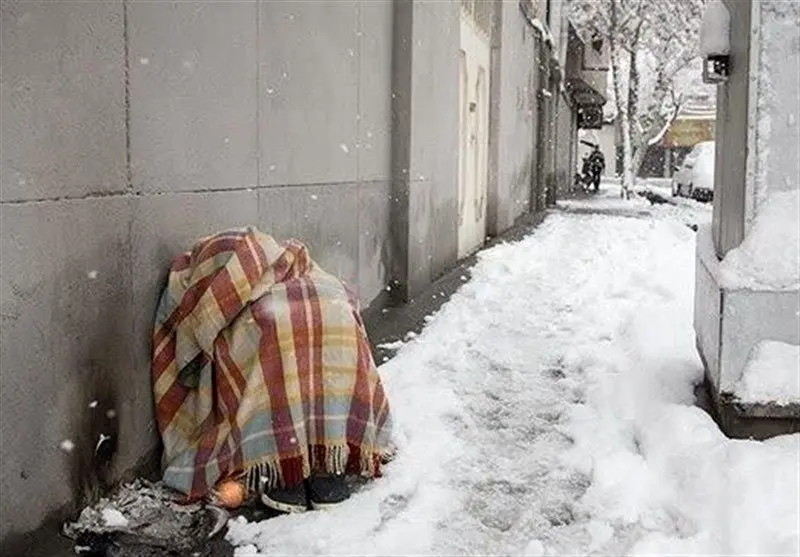 روایت روزنامه اعتماد از زندگی کارتن‌‌خواب‌ها در سرمای زمستان؛ ستم این سوز سرد