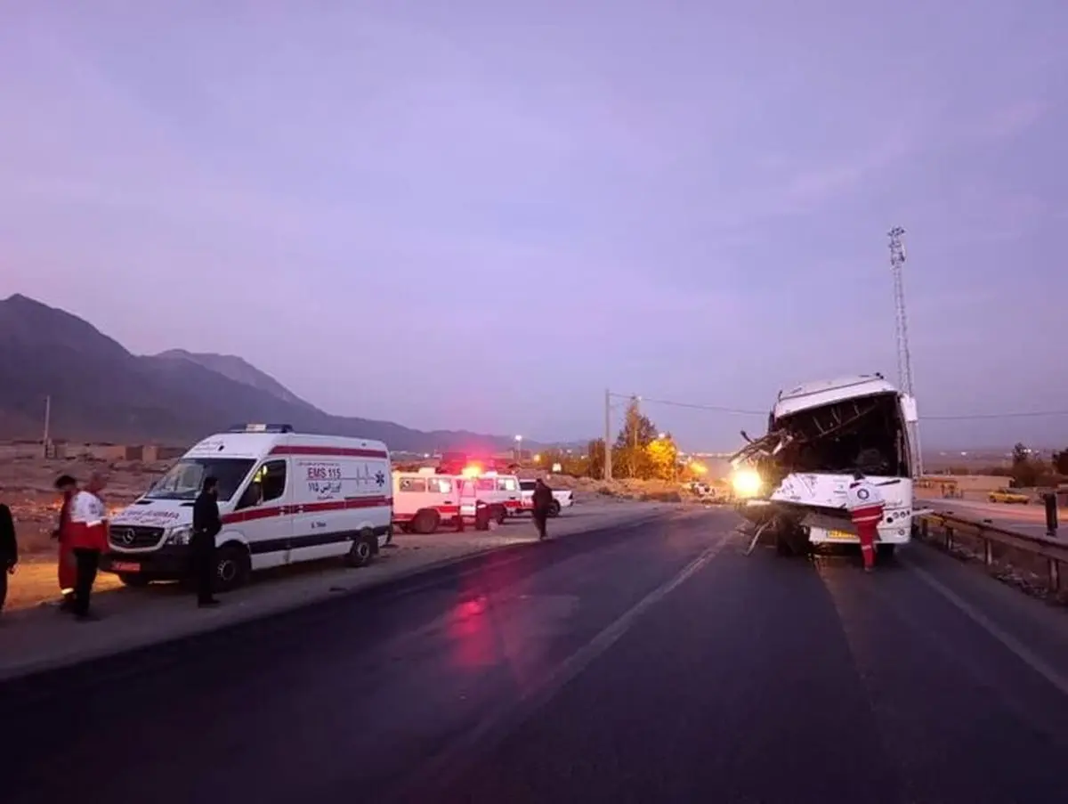 حادثه تلخ در میاندوآب؛ پنج قربانی در تصادف و حریق دو خودرو