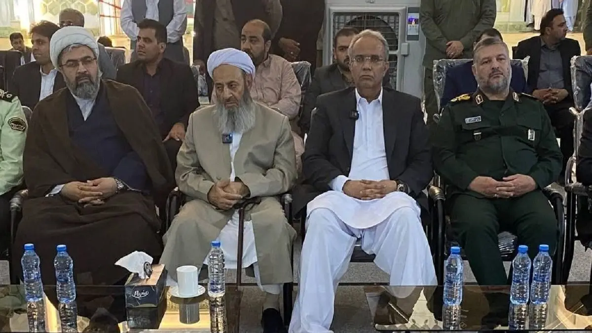 قدردانی فرمانده فراجای سیستان و بلوچستان از مولوی عبدالحمید