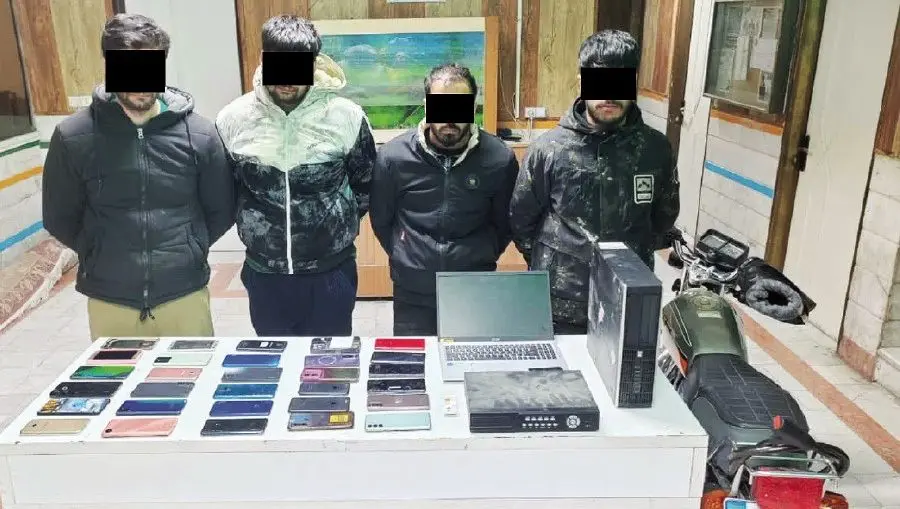 پااین گوشی‌قاپی‌های باند دزدان سیاه‌پوش