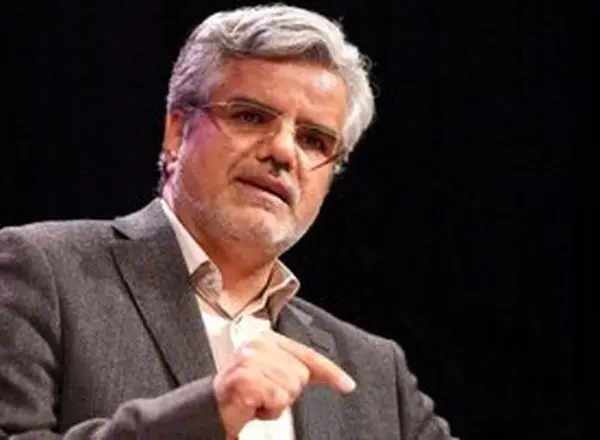 پیشنهاد یک نماینده پیشین مجلس به رئیس‌جمهوری؛ پزشکیان طرحی آماده کند تا با هماهنگی با رهبری، نهادهایی مانند مجمع تشخیص را هم منحل یا ادغام کند