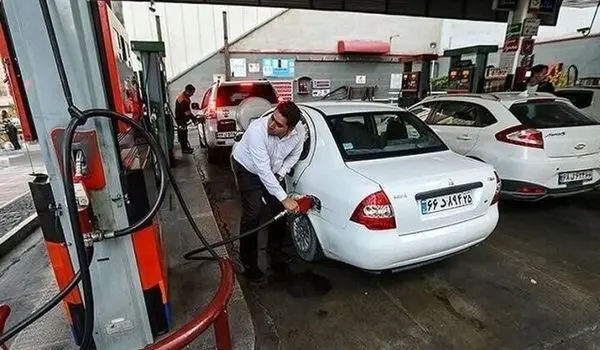 چرا افزایش قیمت بنزین مانند سال ۹۸ منجر به اعتراض مردمی نشد؟
