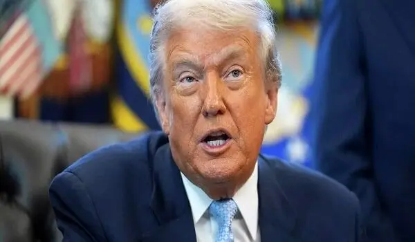 نطق تازه ترامپ: ما به هیچ کجا نیروی نظامی پیاده اعزام نمی‌کنیم/ایران اکنون به دنبال رهبران جدید است و ما می‌توانیم جزیره خارک را نابود کنیم