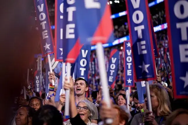 نظرسنجی سی.ان.ان: دموکرات‌ها برای انتخابات میان دوره‌ای دست بالا را دارند