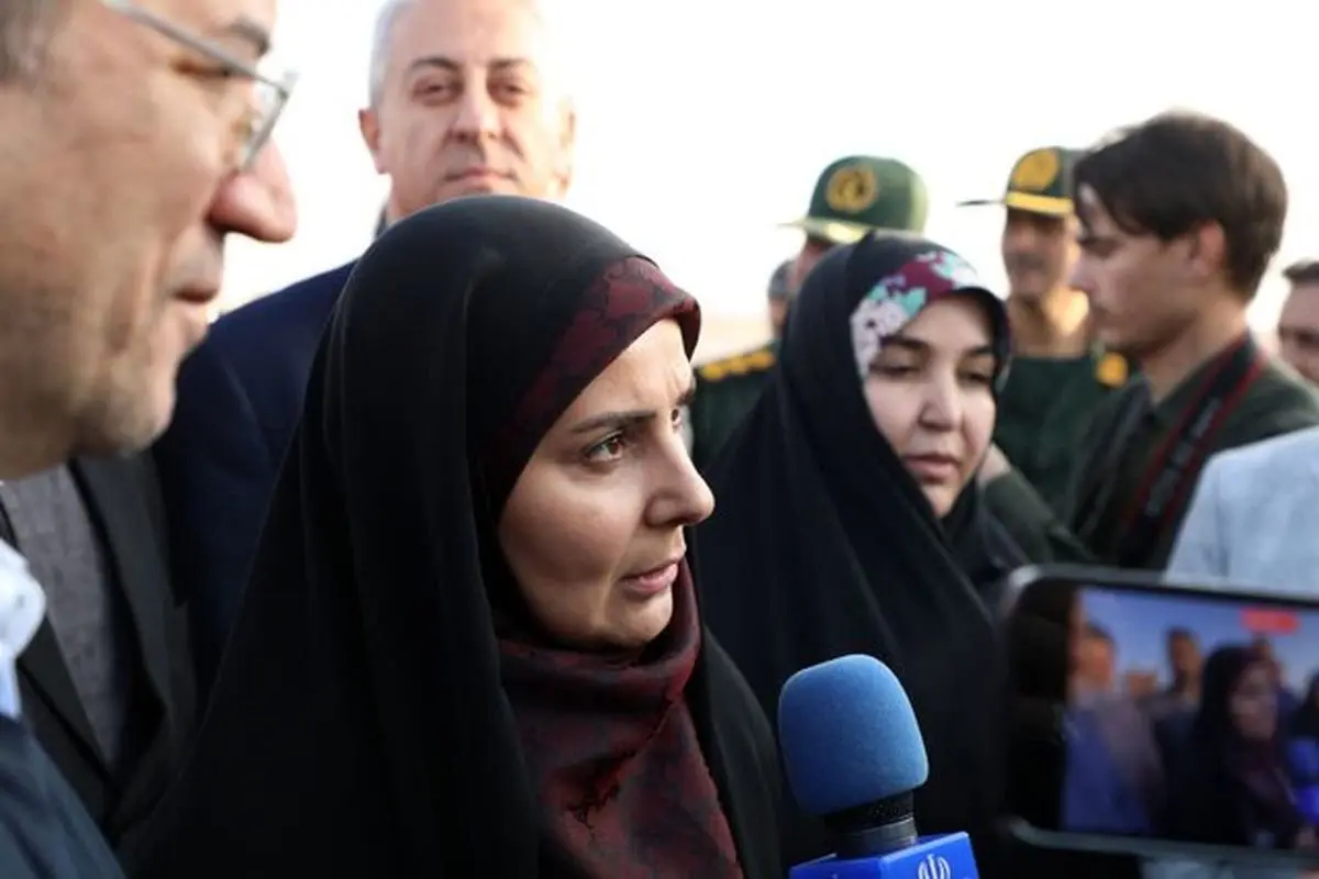 وزیر راه و شهرسازی وارد آذربایجان غربی شد