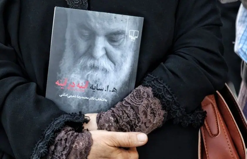 پدرم با شعرش، مهرش به ایران، فرهنگ و هویت آن را حفظ کرد