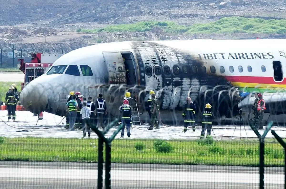 آتش‌ گرفتن هواپیمای مسافربری چین ۳۶ زخمی برجا گذاشت
