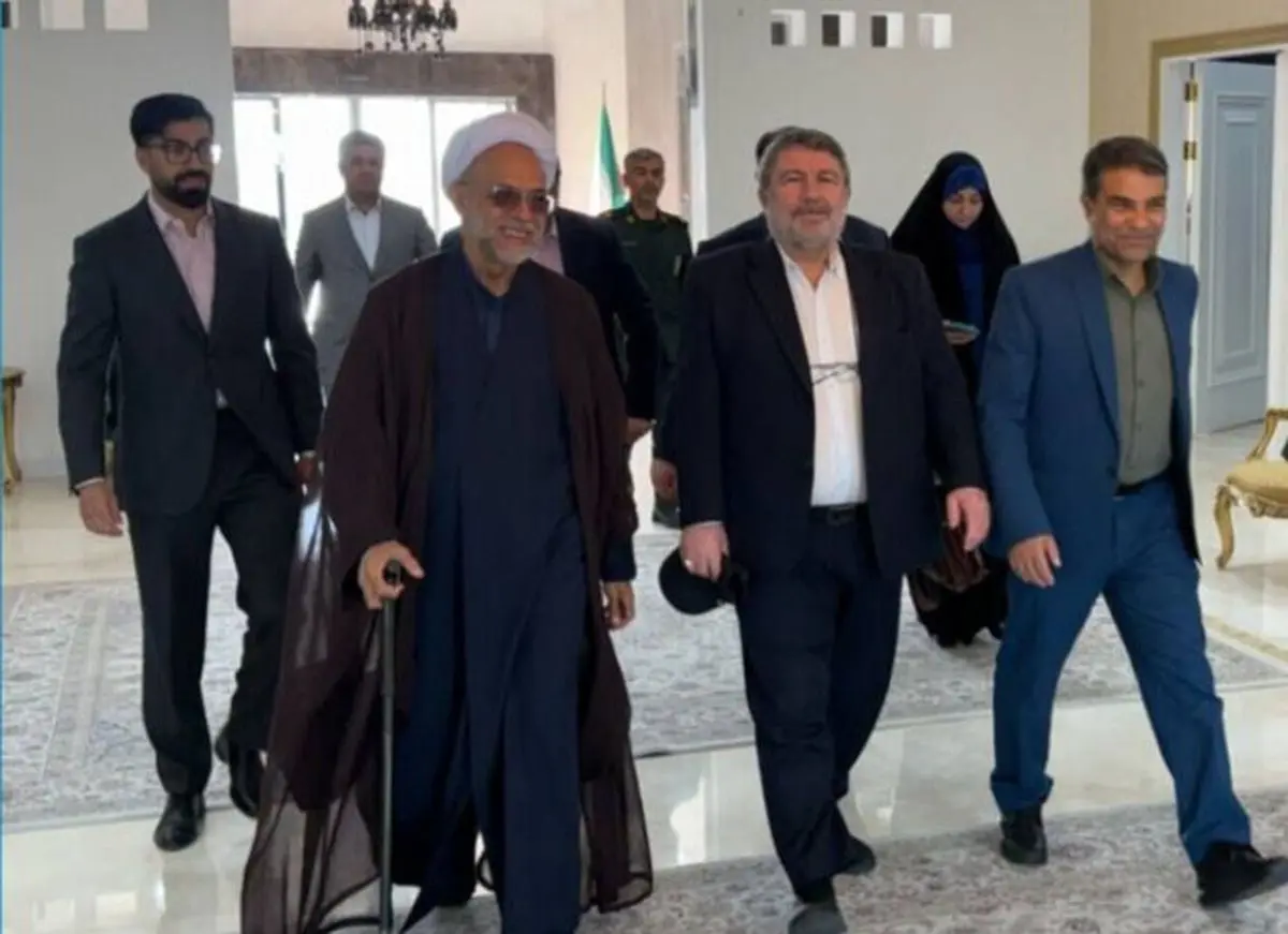 رئیس شورای اطلاعرسانی دولت به بندرعباس سفر کرد