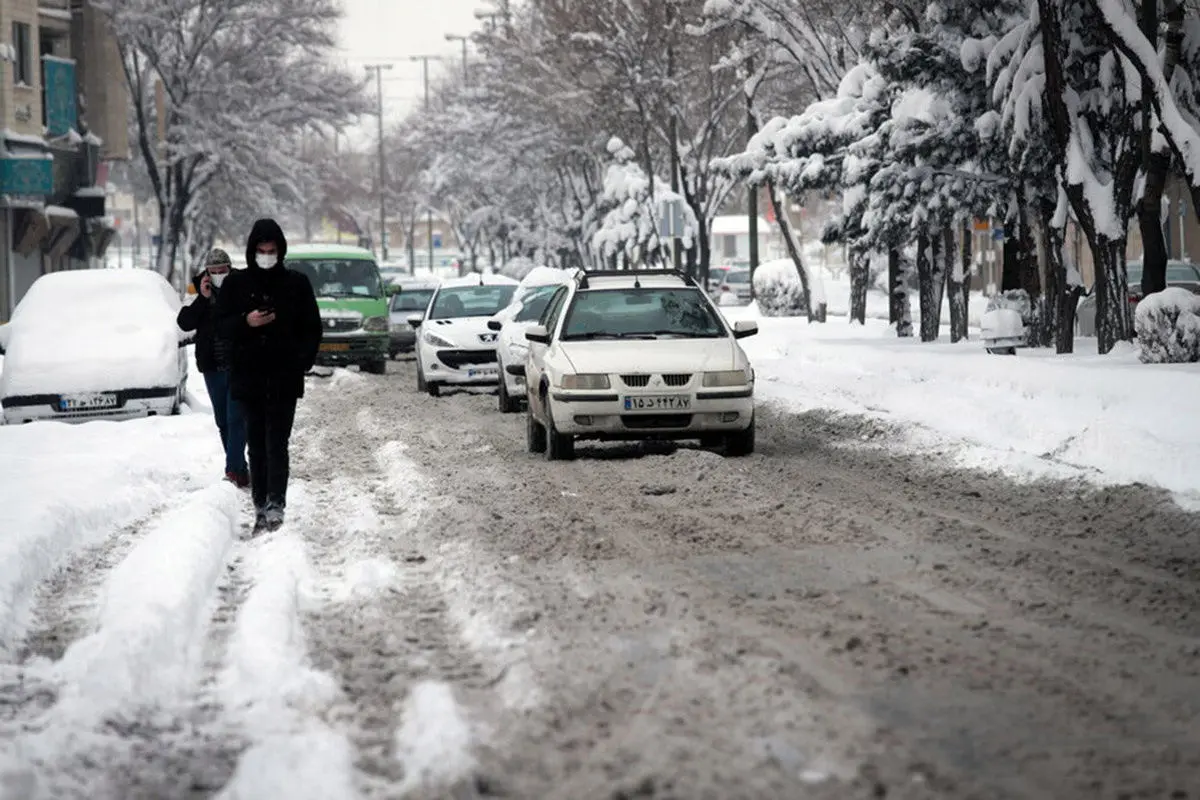 بارش برف در تهران و اکثر استان‌های کشور