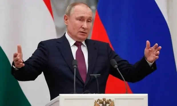 فرمان پوتین برای محدود کردن ویزای ورود شهروندان کشورهای «غیر دوست» به روسیه