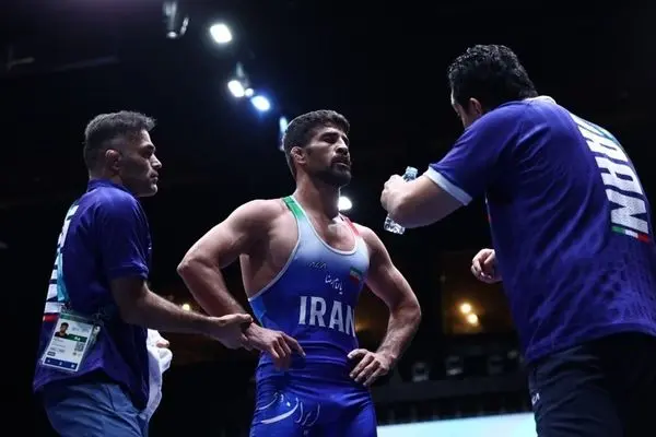 کشتی آزاد کشورهای اسلامی؛ یونس امامی طلایی شد