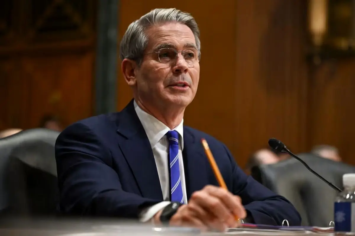 وزیر خزانه‌داری آمریکا: برای تحریم‌های بیشتر علیه مسکو همه گزینه‌ها روی میز است