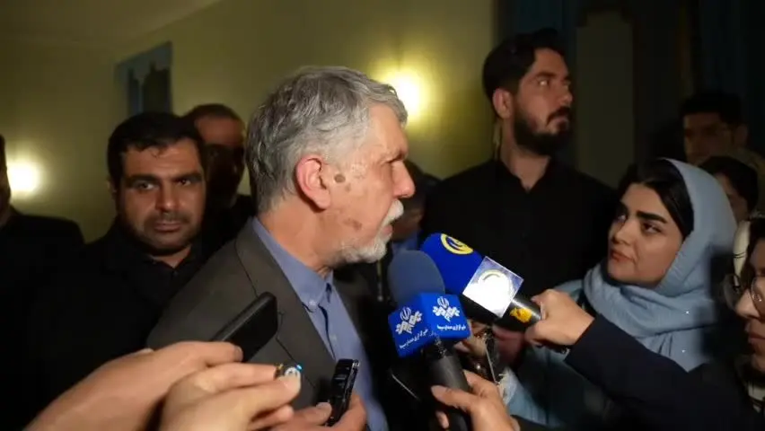 ببینید| واکنش وزیر ارشاد به لغو کنسرت حامد همایون در کرمان