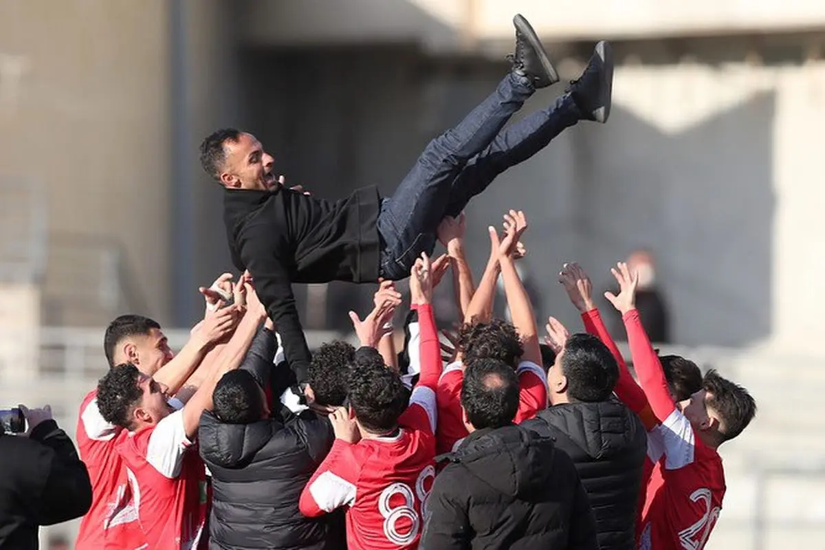 بهادر عبدی مربی پرسپولیس: بازیکن سفارشی در فوتبال پایه هست اما اینجا نه/ سورگی پول غذا نداشت اما فوتبال برای امثال سورگی هاست