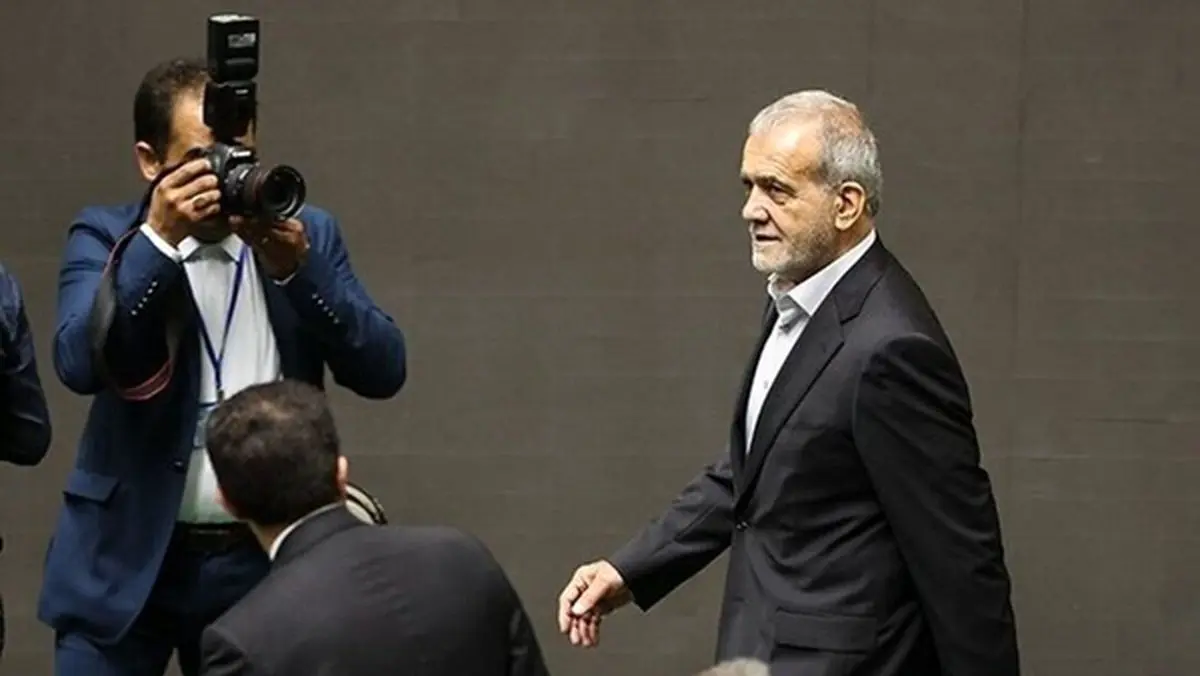 آمریکا به هیچ یک از خبرنگاران و عکاسان همراه رئیس‌جمهور ویزا نداد 