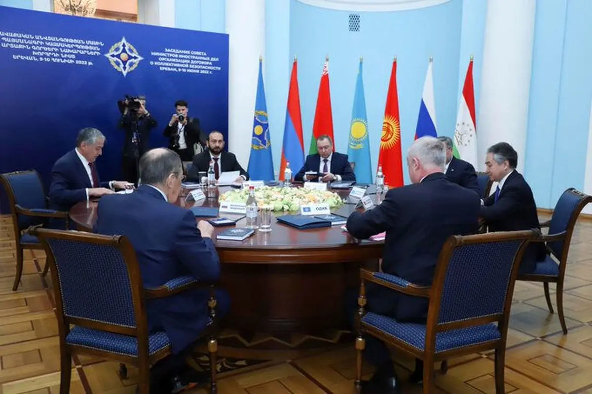 نشست شورای وزیران خارجه سازمان پیمان امنیت جمعی در ایروان آغاز به کار کرد