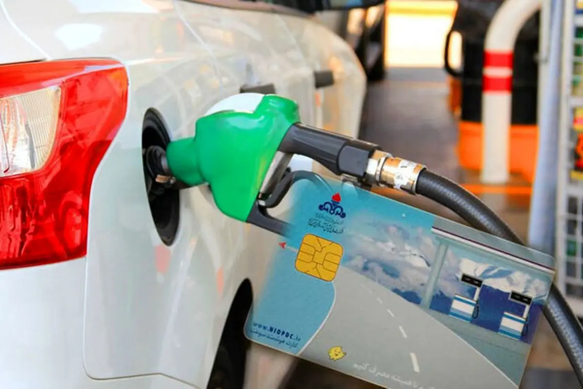 توضیح حمید حسینی درباره قیمت بنزین/ احتمال افزایش قیمت بنزین چقدر است؟