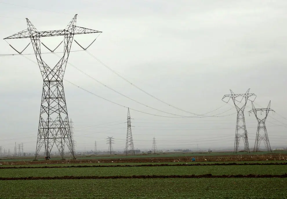 تمامی خطوط برق در استان فارس پایدار است