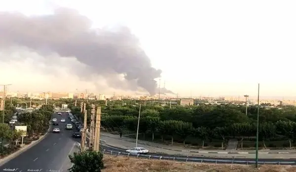 گزارش روزنامه اعتماد از شب انفجار انبارهای نفت در تهران / شب وحشت چطور سر شد؟