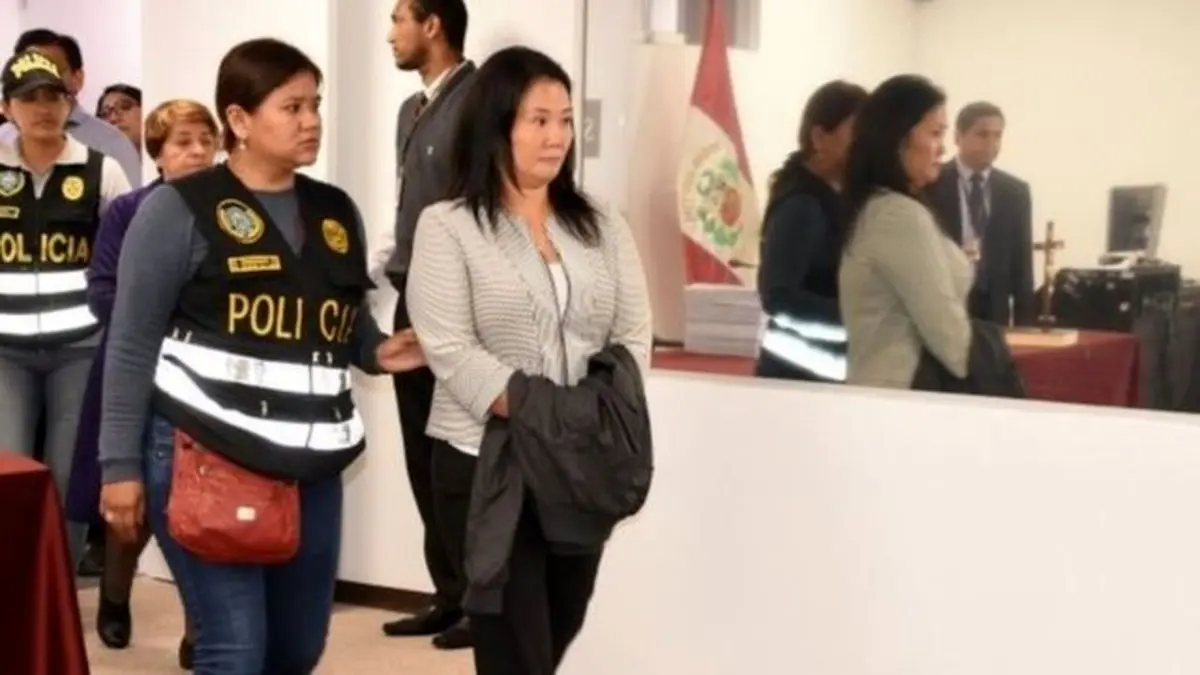 رهبر اپوزیسیون پرو به اتهام پولشویی بازداشت شد